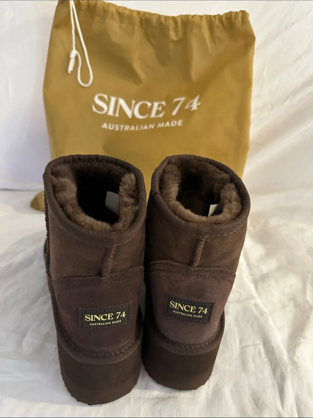 UGG Australia Women’s Platform mini Ankle Boots - Dark Brown